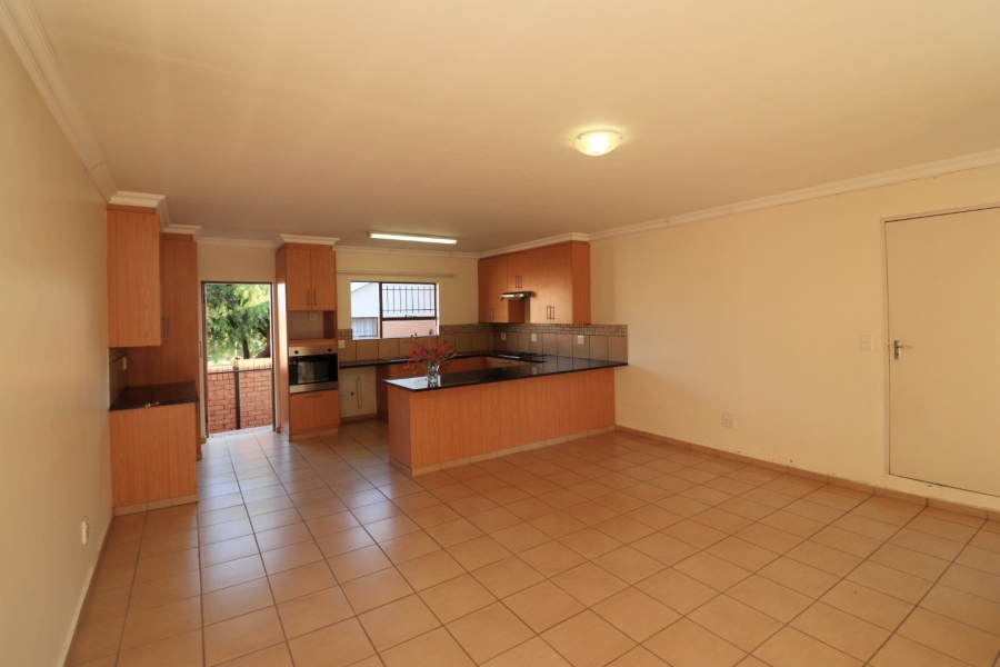 2 Bedroom Property for Sale in Langenhovenpark Free State
